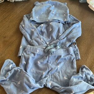 NWOT 3 Piece Baby GAP Outfit